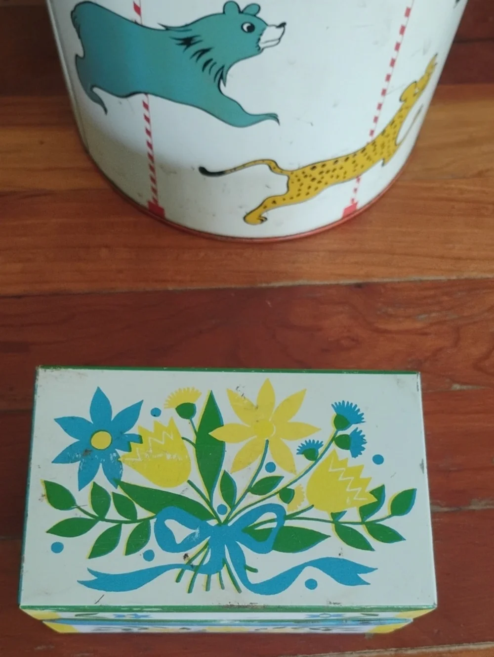🎁  Metal Recipe Box FLORAL MCM